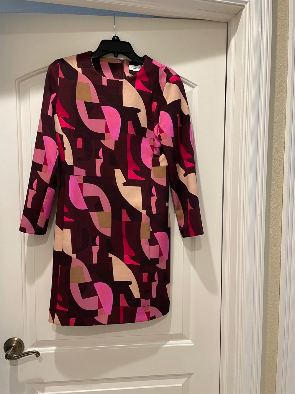 MARELLA Burgundy Geometric Long Sleeve Shift Dress with Pink & Tan Accents